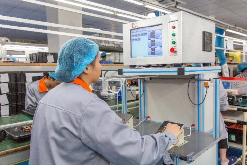 Shenzhen Xindonghui Technology Co., Ltd linia produkcyjna fabryki